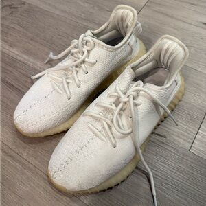 Yeezy 350 White Cream Sneakers